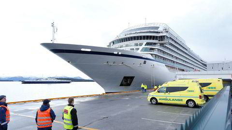 Cruiseskipet «Viking Sky» seilte inn i en storm der man tok sjansen på at det ikke ville bli noen tekniske problemer og derfor heller ikke behøvde å tenke på evakuering og redning av passasjerer og mannskap.