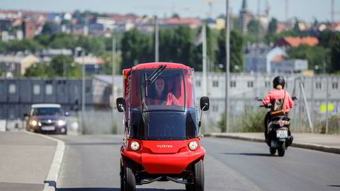 Postbil fem dager i uken vil hjelpe avisene, men ikke Posten.
