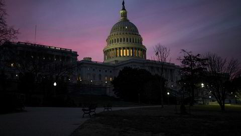 Capitol-bygningen i Washington som huser Kongressen. Nå advarer Google om hacking.