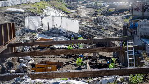 For første gang på flere tiår går vedlikeholdsetterslepet på vei og jernbane ned, sier forfatteren. Foto: Fartein Rudjord