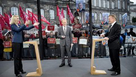 Hovedmotstanderen til nåværende statsminister, Helle Thorning-Schmidt (til venstre), i den danske valgkampen er de borgerlige og Lars Løkke Rasmussen (til høyre). Foto: Keld Navntoft, Reuters/NTB Scanpix