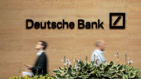Deutsche Bank gransker nå om sprakete ansatte fikk tilgang på prissensitiv informasjon