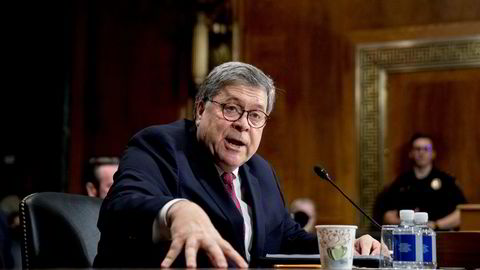 Justisminister William Barr tvinges til å utlevere dokumenter fra Mueller-rapporten.