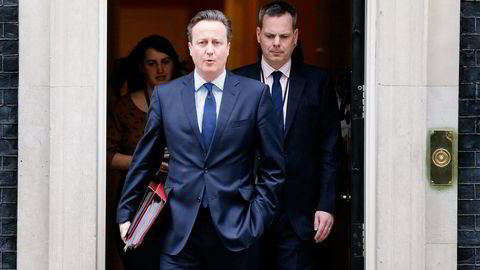David Cameron er under press for å ha gått hardt ut mot skatteparadis-plasseringer, og ikke opplyst om at han selv har hatt slike plasseringer. Foto: Frank Augstein/AP/NTB Scanpix