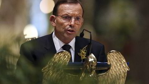 PREGET: Australias statsminister Tony Abbott holdt tale under en minnegudstjeneste i Melbourne torsdag. Foto: