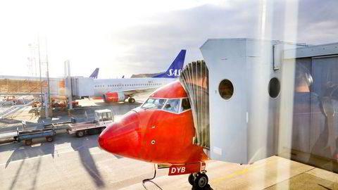 Norwegian har hatt problemer med å få passasjerene av gårde grunnet pilotmangel den siste uken. Her fra Gardermoen.