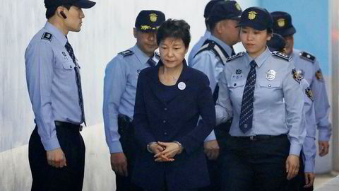 Tidligere president i Sør-Korea Park Geun-hye ankommer retten i Seoul tirsdag.
