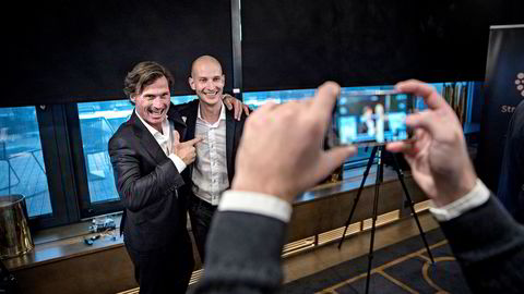 Edgeir Vårdal Aksnes (til høyre) og Tibber markerte seg først i hotellmilliardær Petter Stordalens gründerkonkurranse i 2016. Nå henter selskapet over 100 millioner kroner i en fersk emisjon.