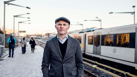 Øystein Berge, som er prosjektleder i Cowi, har sett på hva fremtidens mobilitetsløsninger gjør med rushtrafikken i Oslo.
