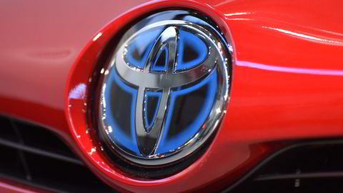 Toyota avviser at selskapet planlegger oppkjøp av Suzuki. Foto: Kazuhiro Nogi/AFP/NTB SCANPIX