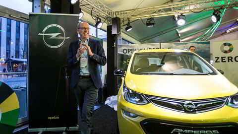 Opel-sjef Karl-Thomas Neumann presenterte Ampera, Opel nye elbil, under årets Zero-konferanse.