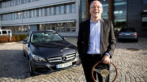 Direktør for Mercedes Personbiler, Johnny K. Danielsen er særs fornøyd med merkets andre og C-klassens første seier i Firmabiltesten. Foto: Gunnar Blöndal