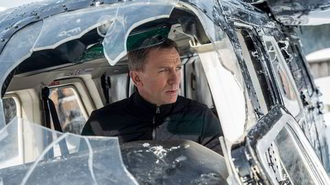 James Bonds dager som agent 007 ser tilsynelatende ut til å være talte i «Spectre». Men man trenger ikke mer enn to og en halv time på å bli noenlunde over­bevist om det motsatte. 
                    Foto: Jonathan Olley, Filmweb