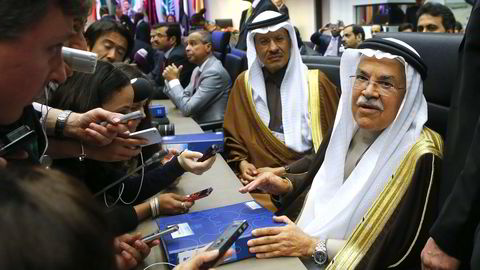 Saudi Arabias oljeminister Ali al-Naimi under Opecs strategimøte fredag. Foto: REUTERS/Heinz-Peter Bader