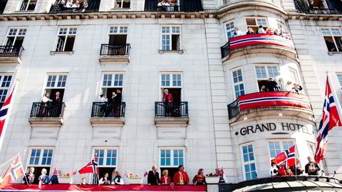 Norge er kåret til verdens beste land å bo i for sjette år på rad. På bildet Grand Hotel i Oslo på 17. mai. Foto: Cornelius Poppe,