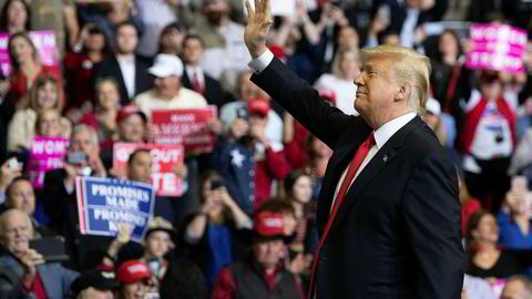 US President Donald Trump arrives for a campaign rally at the Toyota Center in Houston, Texas, on October 22, 2018. (Photo by SAUL LOEB / AFP)