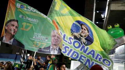Tilhengere av Jair Bolsonaro feirer i Sao Paulo etter valgseieren.