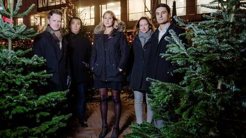 MAKROPANELET. Fra venstre: Bjørn Roger Wilhelmsen, Olav Chen, Erica Blomgren, Kjersti Haugland og Shakeb Syed. FOTO: Hampus Lundgren