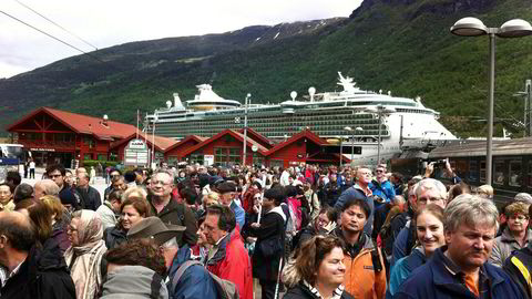 Forslaget om å kutte kraftig i statlige midler til profilering av Norge som reisemål, møter storm.