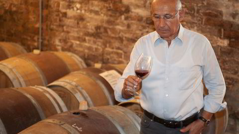 Guido Rivella har i voksen alder startet for seg selv, etter å ha vært Angelo Gajas vinmaker i 46 år. Foto: Rivella