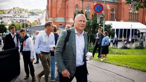 Oljefondssjef Nicolai Tangen må snart ta stilling til om han ønsker å sitte en ny periode som oljefondssjef. Her under Arendalsuka.