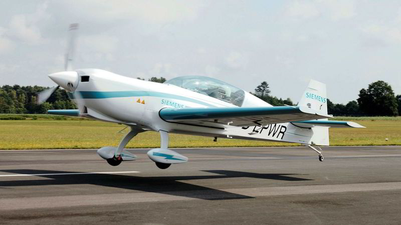 De første elflyene som er bestilt i USA vil ha plass til 10-12 passasjerer. Elfly med større kapasitet er under utvikling.