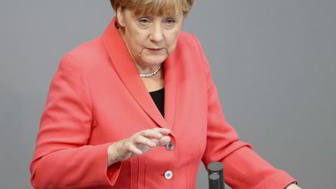 STRID. Den store flyktningstrømmen mot Tyskland har ført til en opprivende politisk strid i den tyske statsminister Angela Merkels eget kristeligdemokratiske parti. Måten Merkel har håndtert flyktningstrømmen på er ventet å bli tema på CDUs landsmøte mandag. FOTO: REUTERS/Hannibal Hanschke
