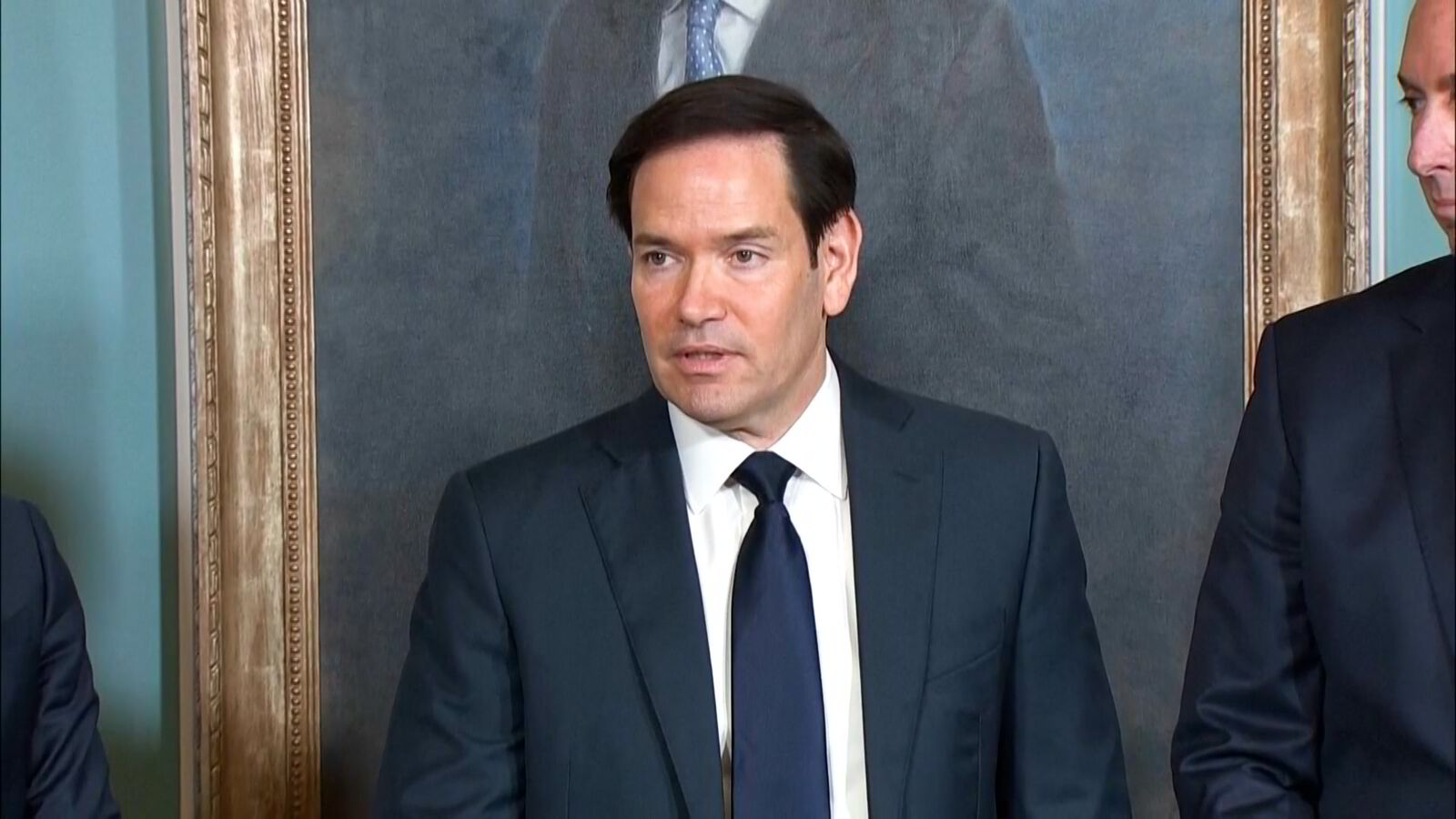 Rubio før møtet: Til syvende og sist er det opp til Ukraina og Russland