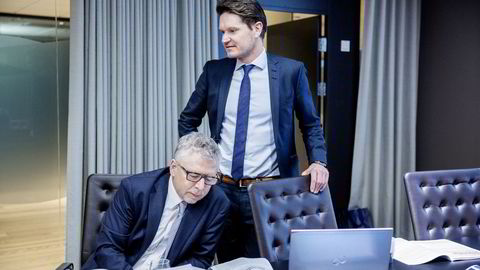 Sjefanalytiker Erik Johannes Bruce (t.v.) og sjeføkonom Kjetil Olsen i Nordea Markets. Foto: Fredrik Bjerknes.