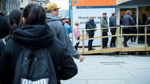 Vi har få klager på valg i Norge, og har ennå til gode å se et alvorlig valgkaos. Men valgloven er endret mange ganger, og valgmedarbeidere kan lett ta feil av regelverket. Det kan også skje bevisste manipulasjoner av valget, skriver artikkelforfatteren.