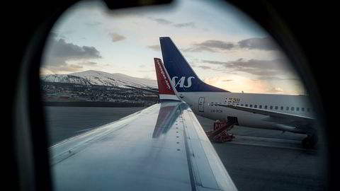 SAS har overtatt en avtale med Forsvaret fra Norwegian. Her fra Tromsø Lufthavn.