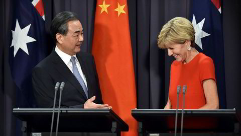 Australias utenriksminister Julie Bishop møtte den kinesiske utenriksministeren Wang Yi i Canberra i dag.