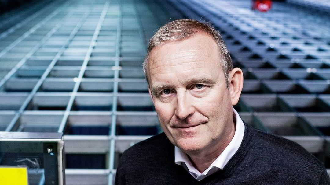 Komplett visual data 7