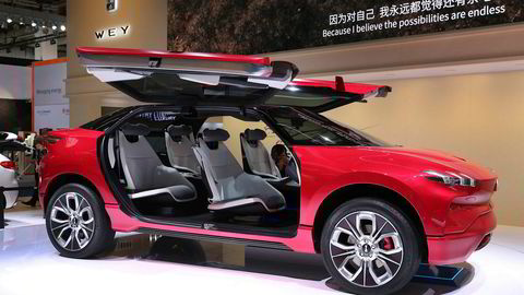 Kinesiske bilmerker satser mye på elektrisfisering og er i ferd med å innta Europa. Dette er Wey XEV plug-in hybrid SUV concept som ble vist under bilmessen i Frankfurt tidligere denne måneden.