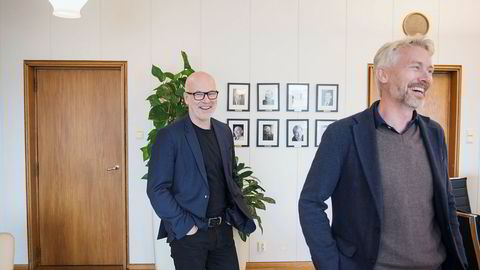 NRK-sjef Thor Gjermund Eriksen (t.v.) og TV 2-sjef Olav T. Sandnes hadde nettopp danset BlimE-dansen sammen, da de møtte DN på kringkastingssjefens kontor på NRK Marienlyst.
