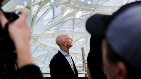 Det begynner å bli klart at Amazon-sjef Jeff Bezos vinner, men hvem vinner med ham og hvem taper mot ham?