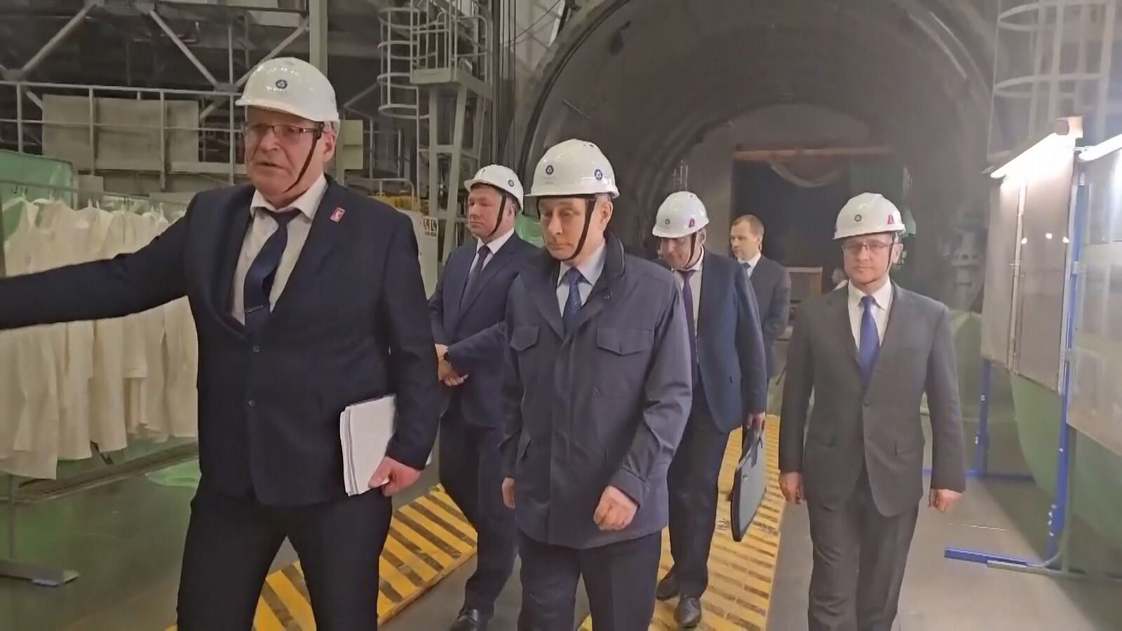 Putin er tilbake i Kursk