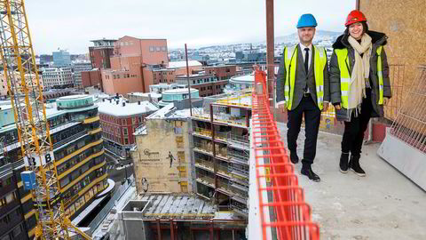 Hotelldirektør på Clarion The Hub, André Schreiner, og salgsdirektør Christine Kausland har solgt konferanser for 140 millioner kroner 14 måneder før hotellet åpner.