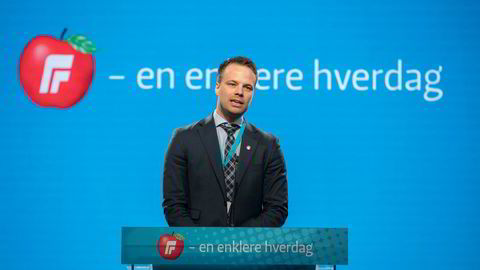 Jon Helgheim (Frp) på talerstolen under Fremskrittspartiets landsmøte i slutten av april.