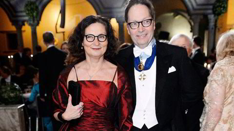 De sto for skandinavisk åndslivs mest pikante samlivsbrudd de siste årene, litteraturprofessor Ebba Witt-Brättström og kulturkritiker og Nobelpris-profil Horace Engdahl. I vår har de begge bøker ute. Her fra Nobelbanketten i Stockholm i 2012. Foto: Claudio Bresciani/NTB Scanpix
