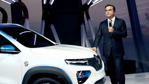 I ukene før Nissans styreleder Carlos Ghosn ble arrestert, skal han ha lagt planer om å fusjonere franske Renault og Nissan. De to bilprodusentene samarbeider på utvikling og innkjøp.