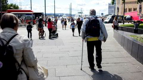 En av de viktigste kvalitetene ved det norske samfunnet er at vi sammen kan sikre våre eldre en trygg pensjon og en forutsigbar økonomi. En folketrygd vi finansierer sammen er grunnpilaren.
