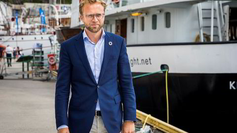 Høyrepolitiker Nikolai Astrup misliker at prat om hans formue kommer i veien for politiske spørsmål.