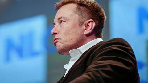 – Jeg er bare meg selv, sier Elon Musk på spørsmål om hva han synes om at enkelte kaller ham ustabil.