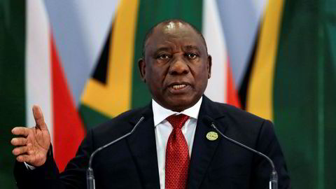 Sør-Afrikas president Cyril Ramaphosa slår tilbake mot sin amerikanske kollega Donald Trump, som han mener er trangsynt, splittende og ripper opp gamle sår fra kolonitiden.