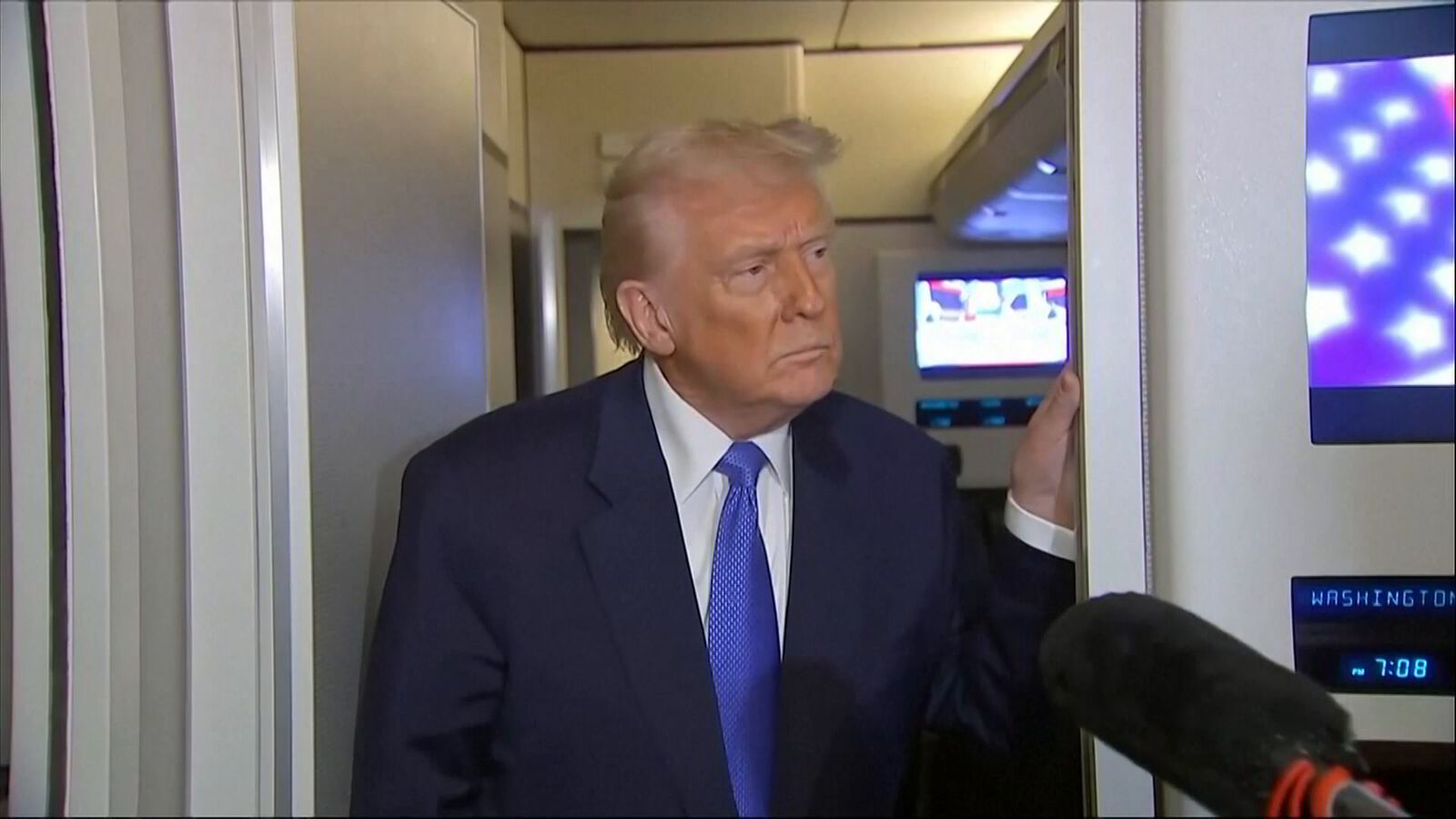 Nå mener Trump at verken Ukraina eller Russland sitter med gode kort: – Store fremskritt denne uken