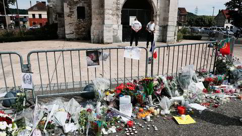 En prest ble drept under et terrorangrep i en kirke i landsbyen Saint-Étienne-du-Rouvray i Normandie i Frankrike tidligere denne uken. Foto: François Mori/AP/NTB Scanpix