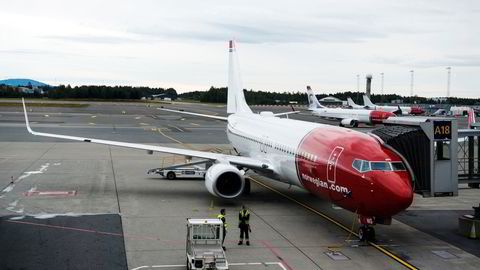 Norwegian ville trekke flypassasjeravgiften direkte fra kontoen til reisende som allerede har betalt billetten. Det har skapt storm. Foto: Per Ståle Bugjerde