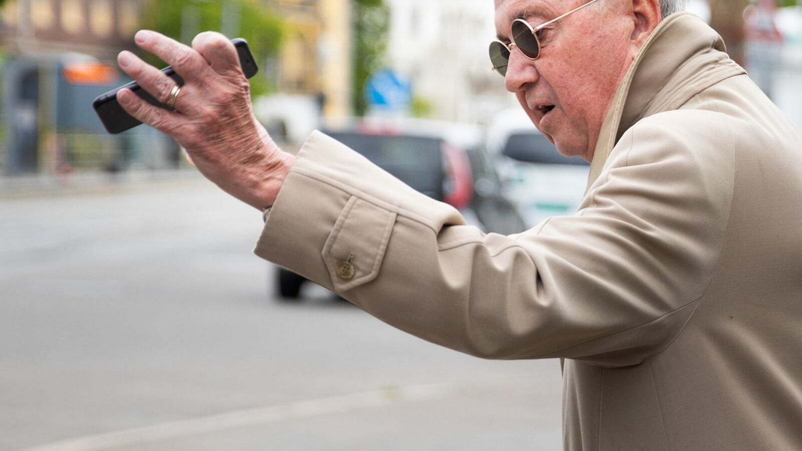 Rød-Larsen nappet DNs telefon: – Har du forstått det?