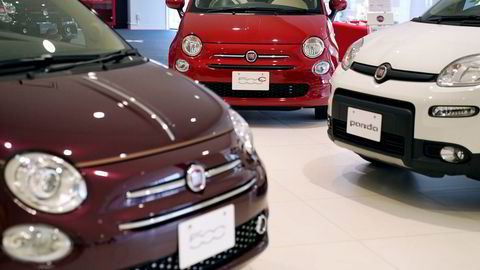 Fiat Chrysler og Renault vil sannsynligvis starte formelle fusjonsforhandlinger på mandag. Produsenten av lille og populære Fiat 500 og Panda sikter mot å bli verdens største bilallianse.